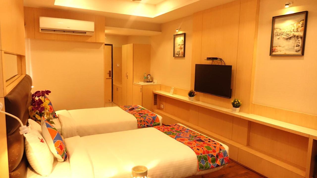 Ksquare Hotel Ченнаи Экстерьер фото