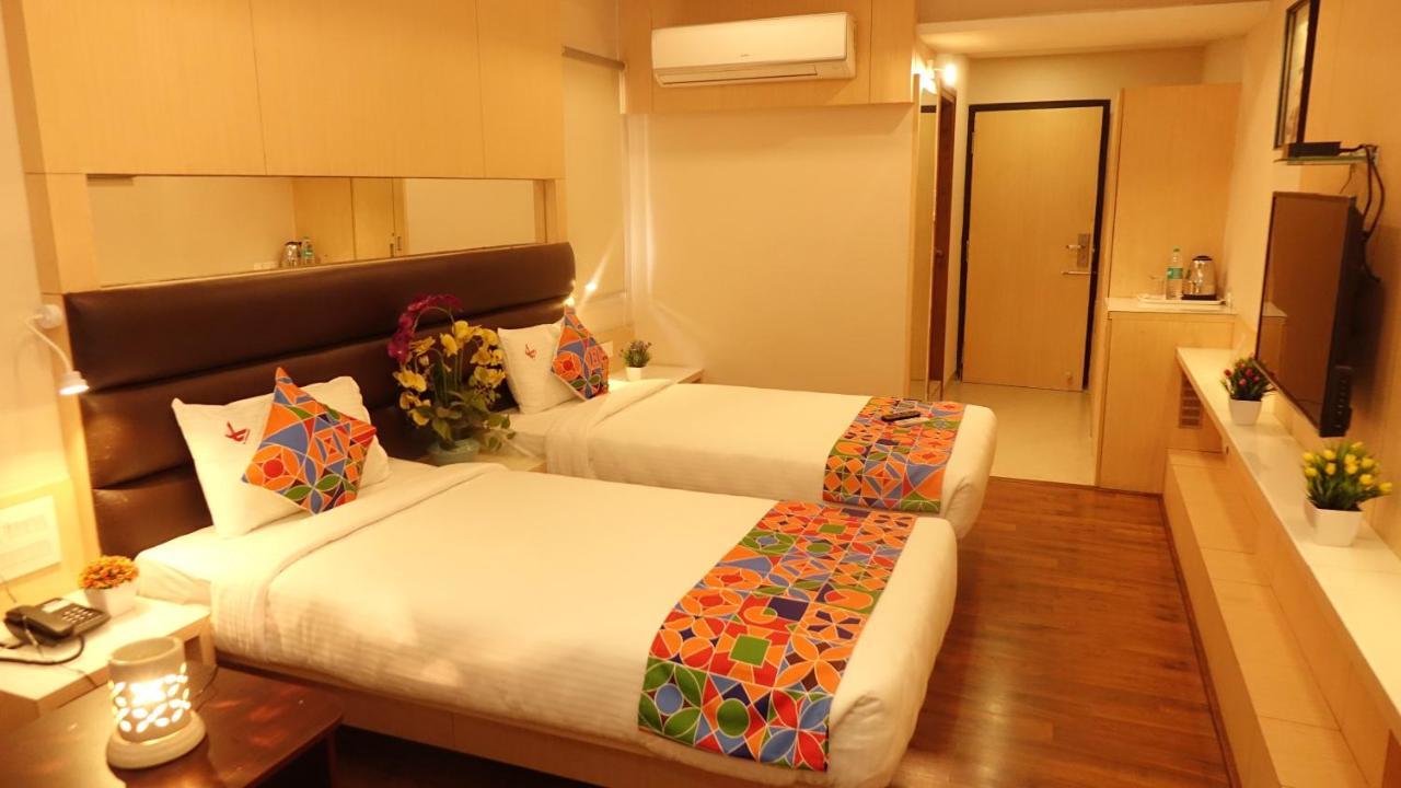Ksquare Hotel Ченнаи Экстерьер фото